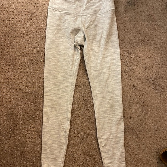 PERFECT condition Align leggings - Picture 3 of 4